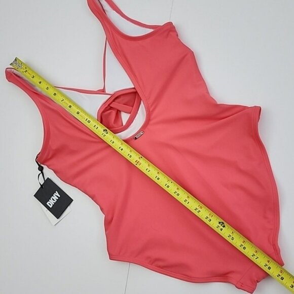 DKNY Women's Peek-a-Boo Twist One-Piece Swimsuit Coral Pink Scoop Back Size 16 - Picture 14 of 15